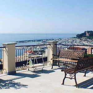 Terrazza Sulla Riviera Ligure Varazze