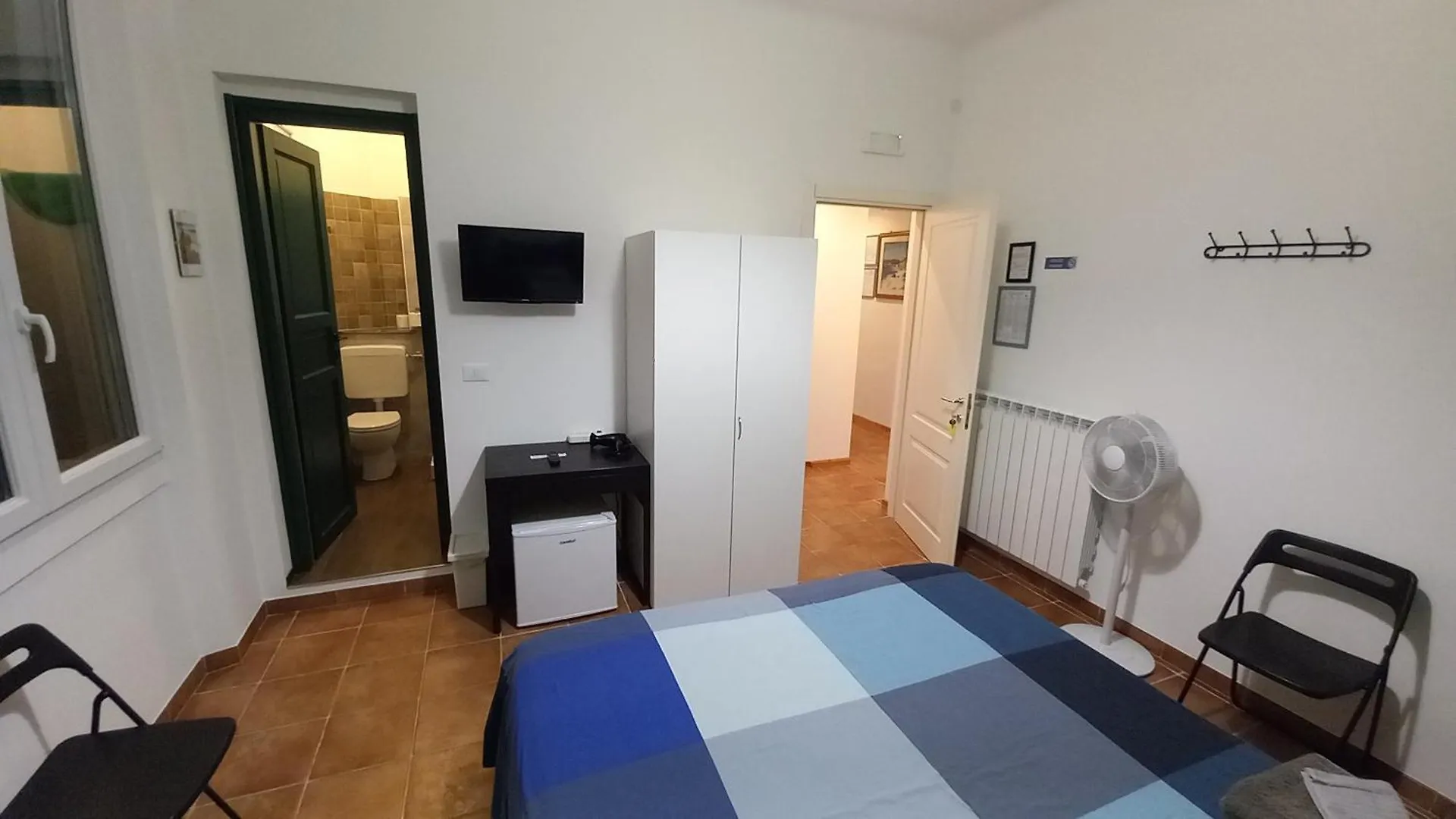 Celtic House B&B Varazze 0*,  Italia